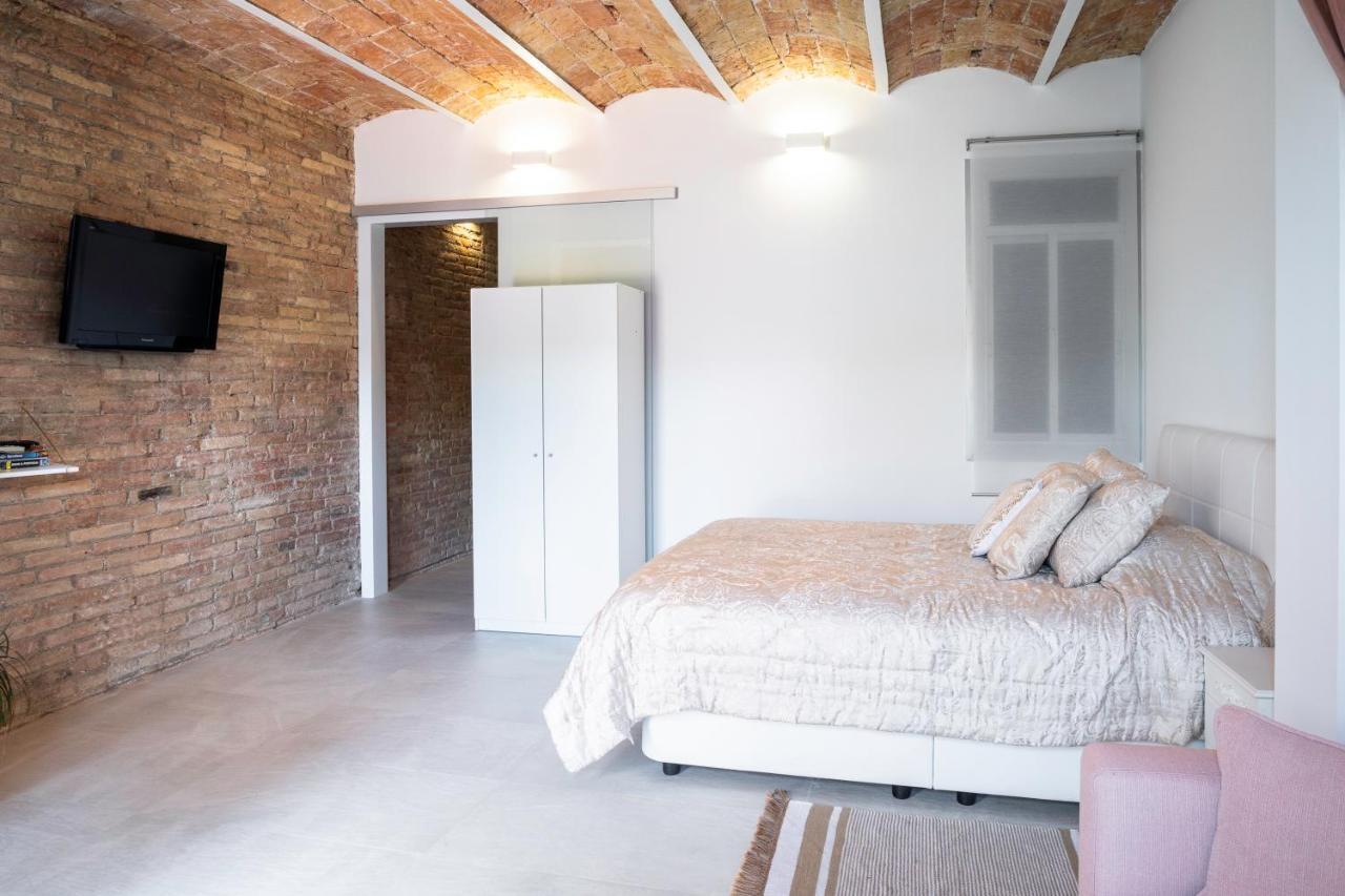Magic Apartment With Private Terrace Barcelona Bagian luar foto